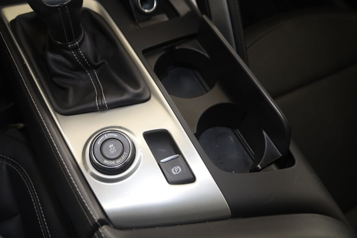 Used 2015 Chevrolet Corvette Stingray Coupe w/ ZF1 Appearance Package RWD image 27