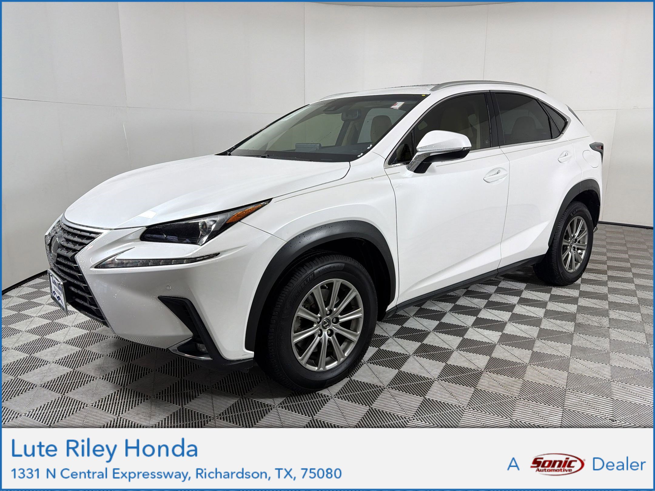 Used 2018 Lexus NX 300 FWD w/ Comfort Package