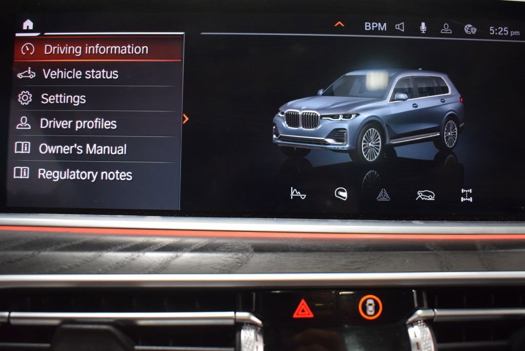 Used 2020 BMW X7 xDrive40i w/ Premium Package image 32