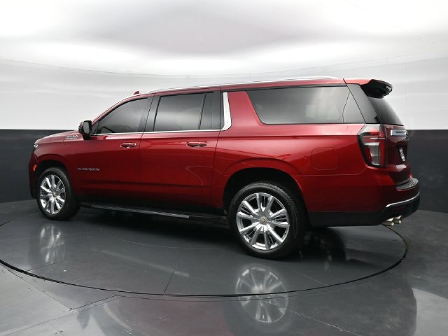 Used 2022 Chevrolet Suburban High Country AWD/4WD image 7