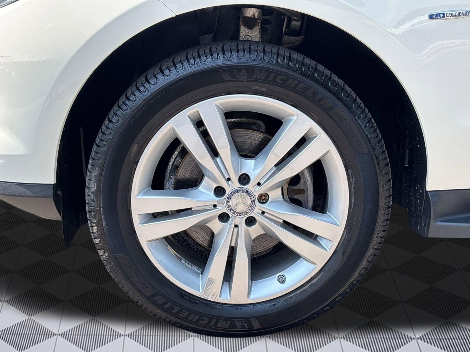 Used 2012 Mercedes-Benz ML 350 BlueTEC 4MATIC image 10