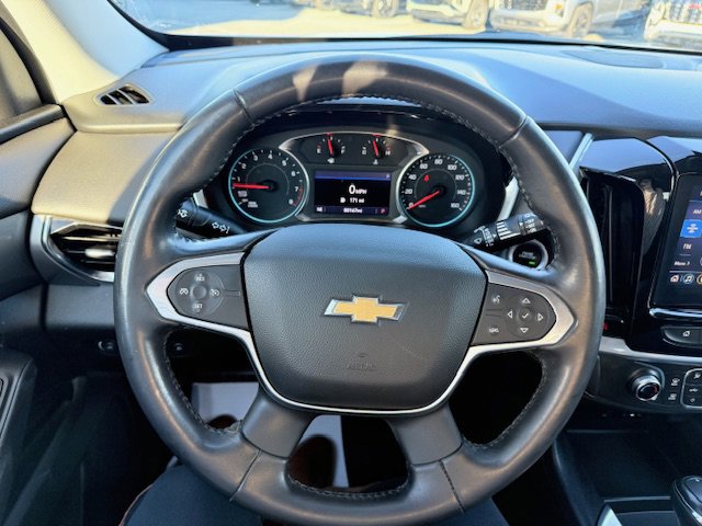Used 2020 Chevrolet Traverse LT image 25