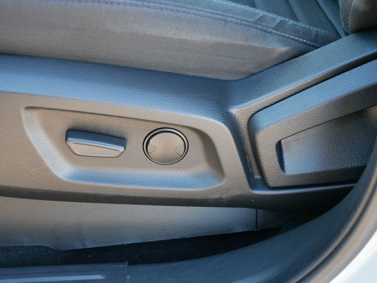 Certified 2023 Ford Ranger XLT w/ Equipment Group 302A High image 16