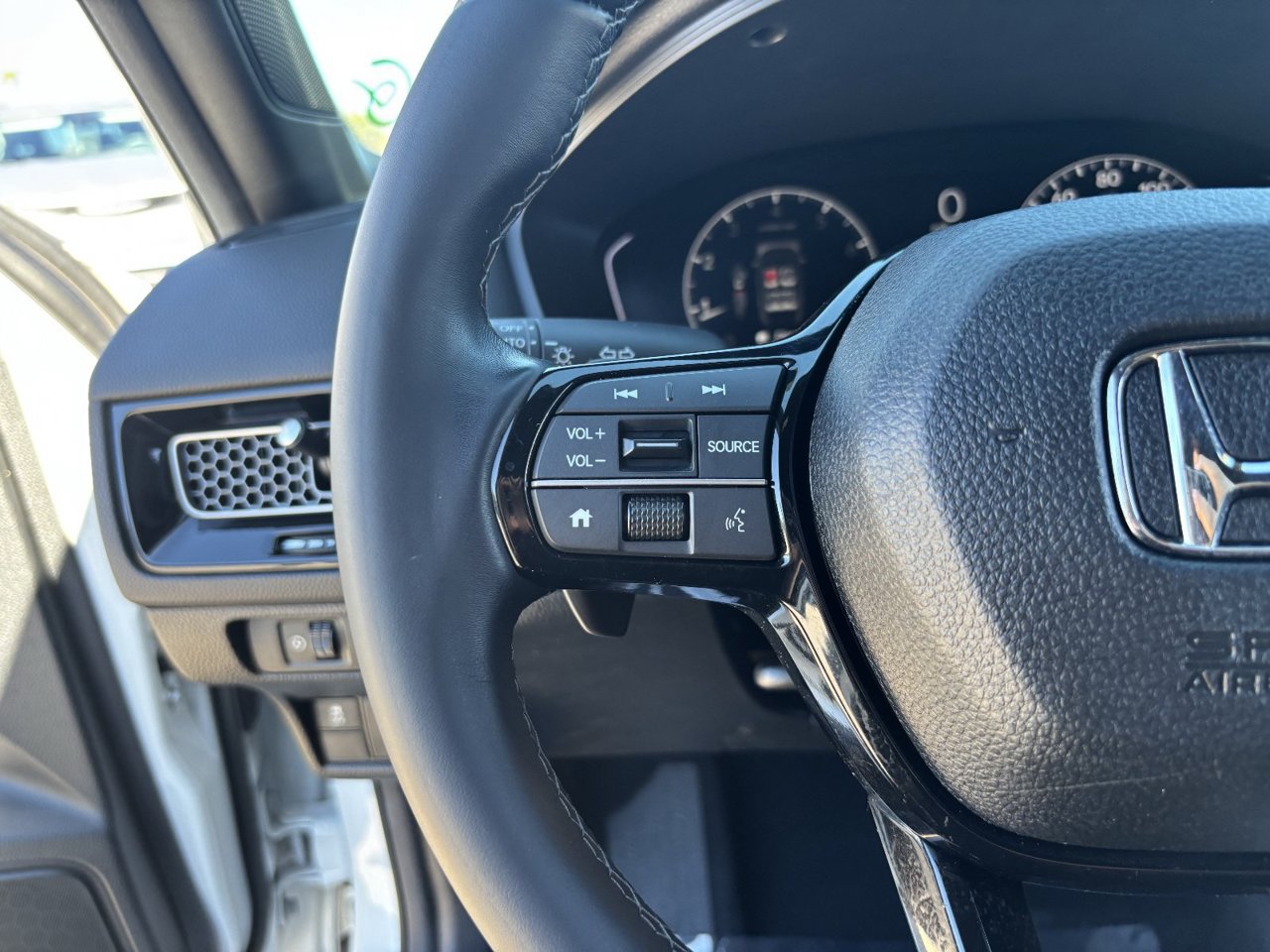 Certified 2025 Honda Civic Sport image 26