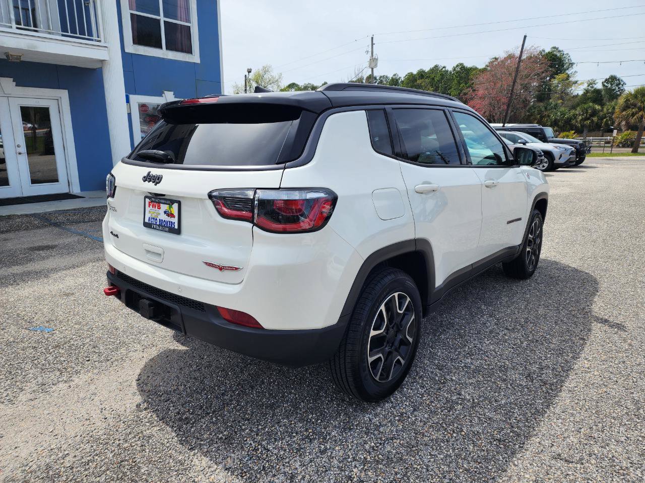 Used 2021 Jeep Compass Trailhawk w/ Sun and Sound Group image 5