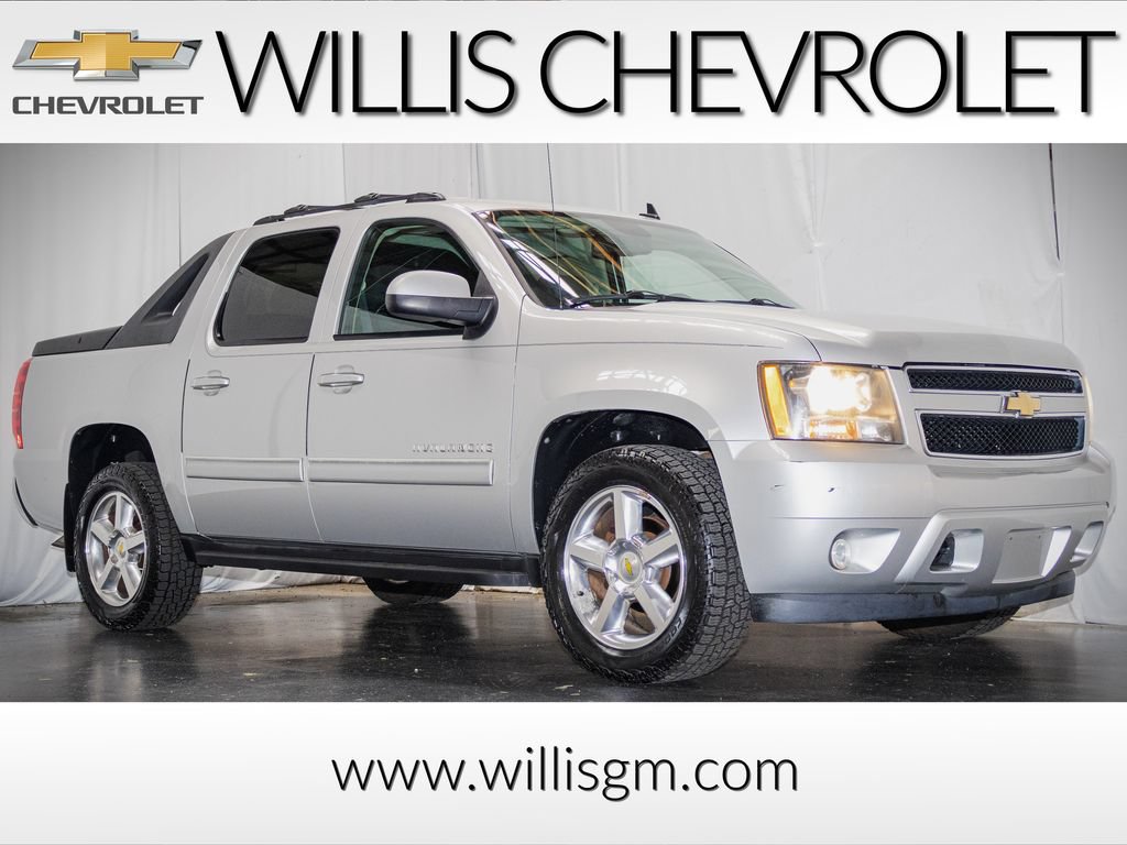 Used 2011 Chevrolet Avalanche LS w/ Convenience Package