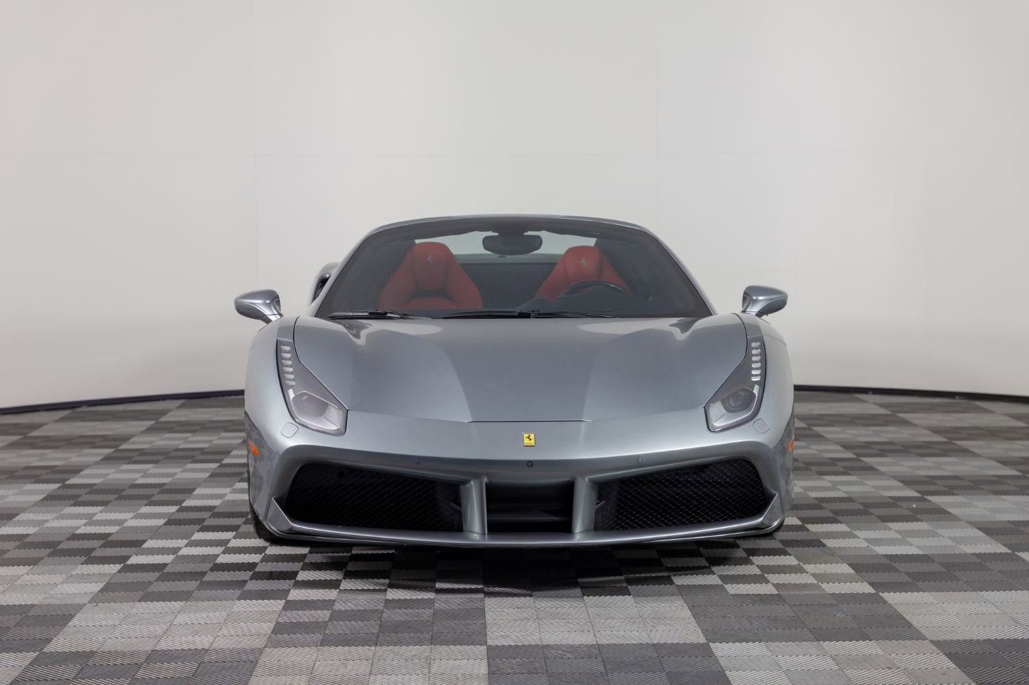 Used 2019 Ferrari 488 Spider image 23