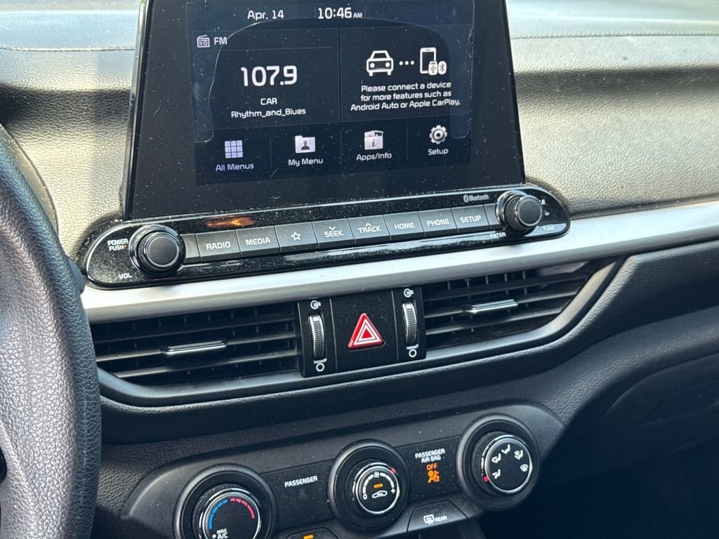Used 2020 Kia Forte LXS FWD image 25