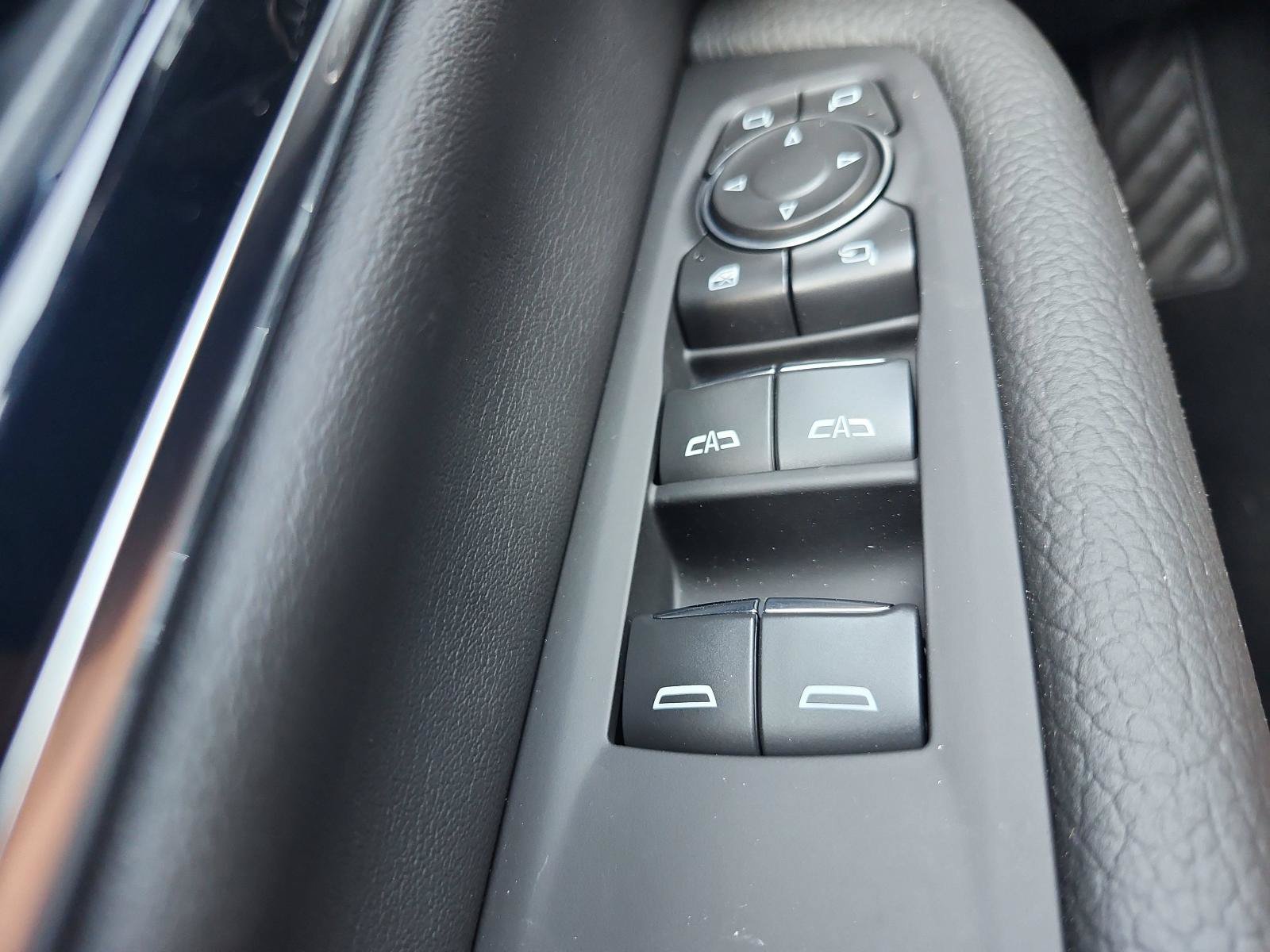 New 2026 GMC Yukon XL Denali AWD/4WD image 18
