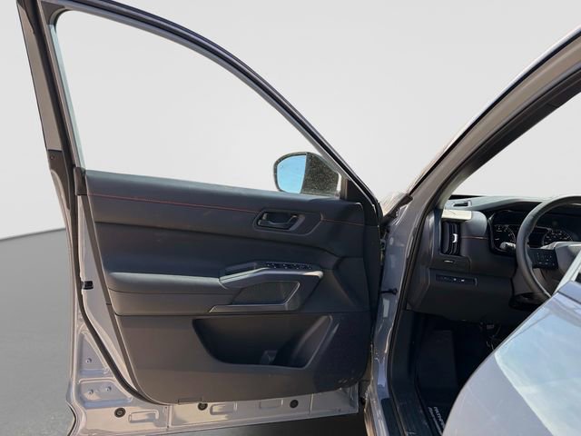New 2026 Nissan Pathfinder Rock Creek AWD/4WD image 21