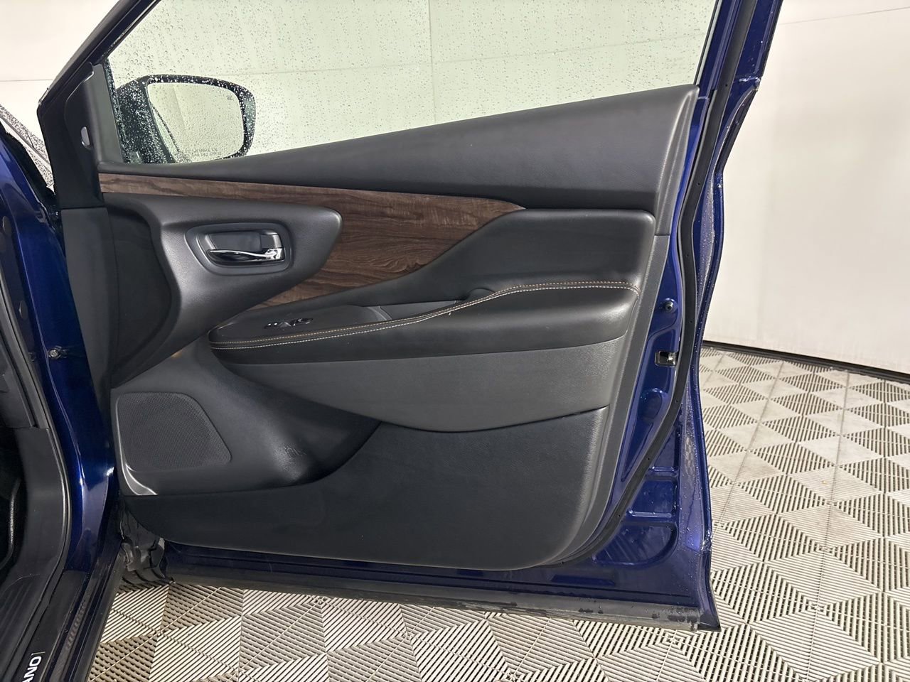 Used 2023 Nissan Murano Platinum w/ Cargo Package image 28