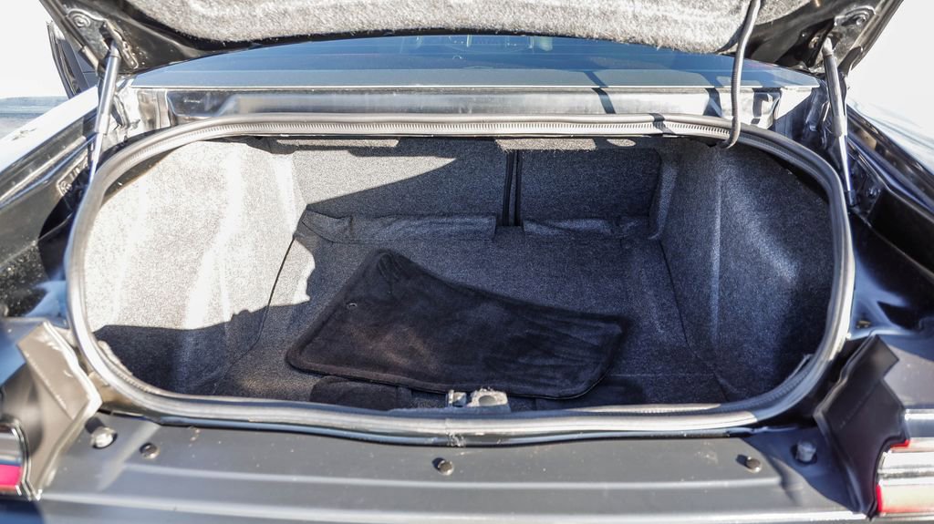 Used 2018 Dodge Challenger SXT image 26