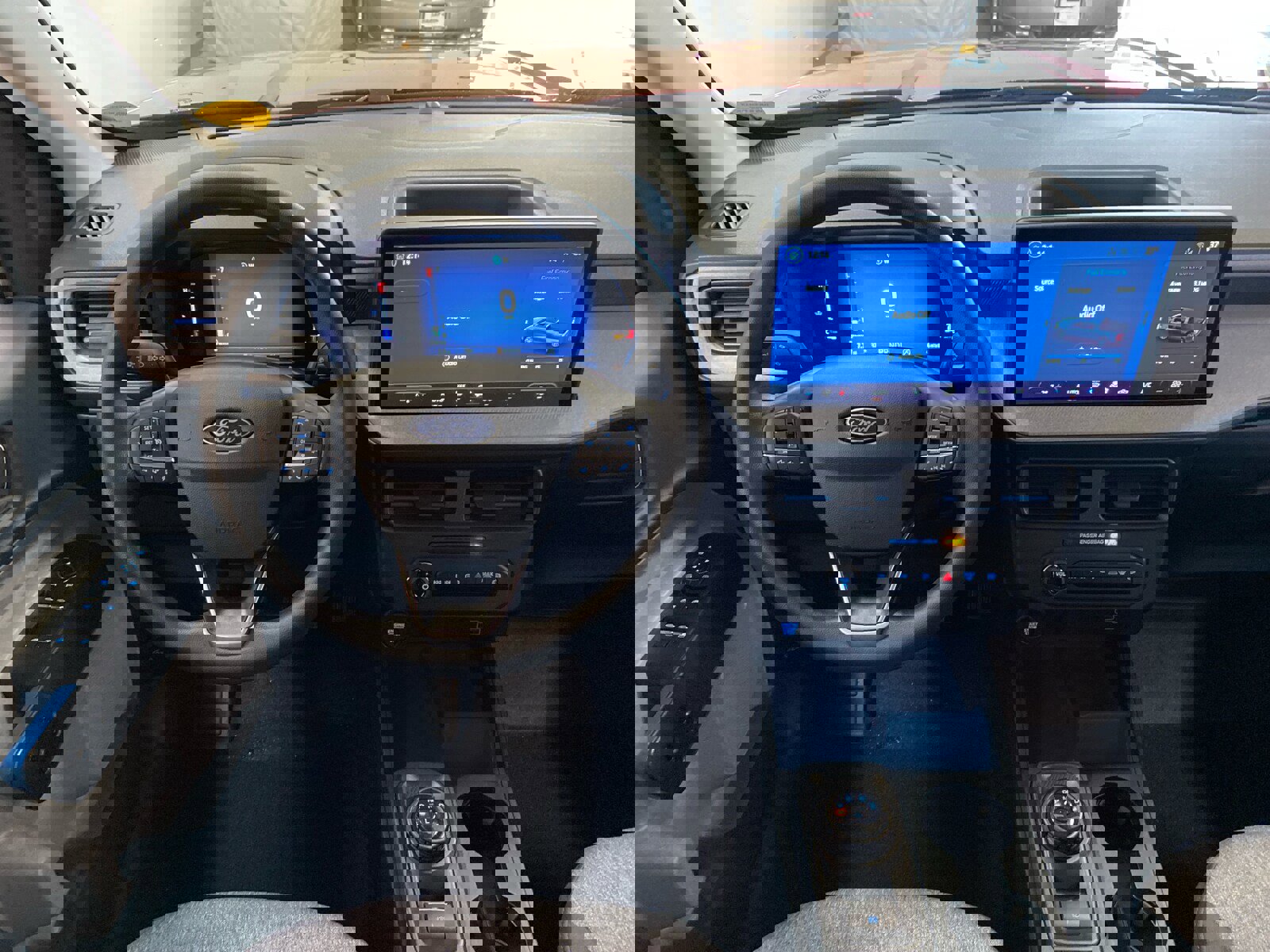 New 2026 Ford Maverick XLT image 19