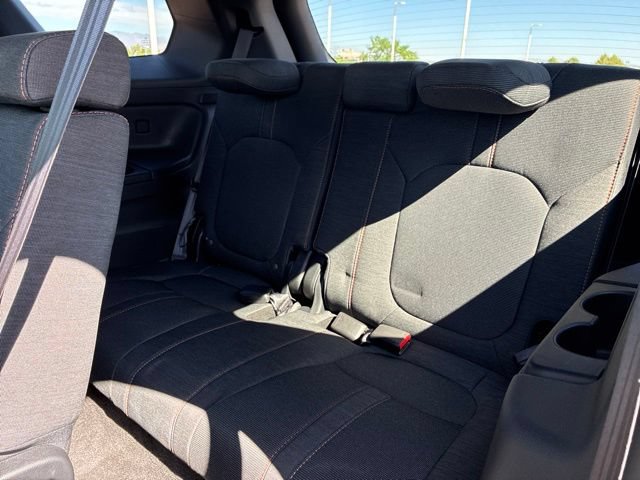 Certified 2025 Honda Pilot Sport image 14