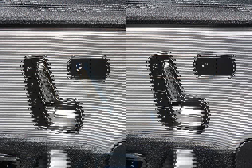 Used 2022 Mercedes-Benz CLA 250 image 21