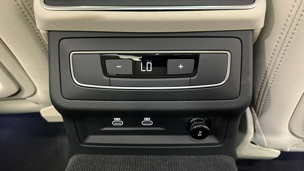 Used 2025 Audi A6 2.0T Premium AWD/4WD image 34