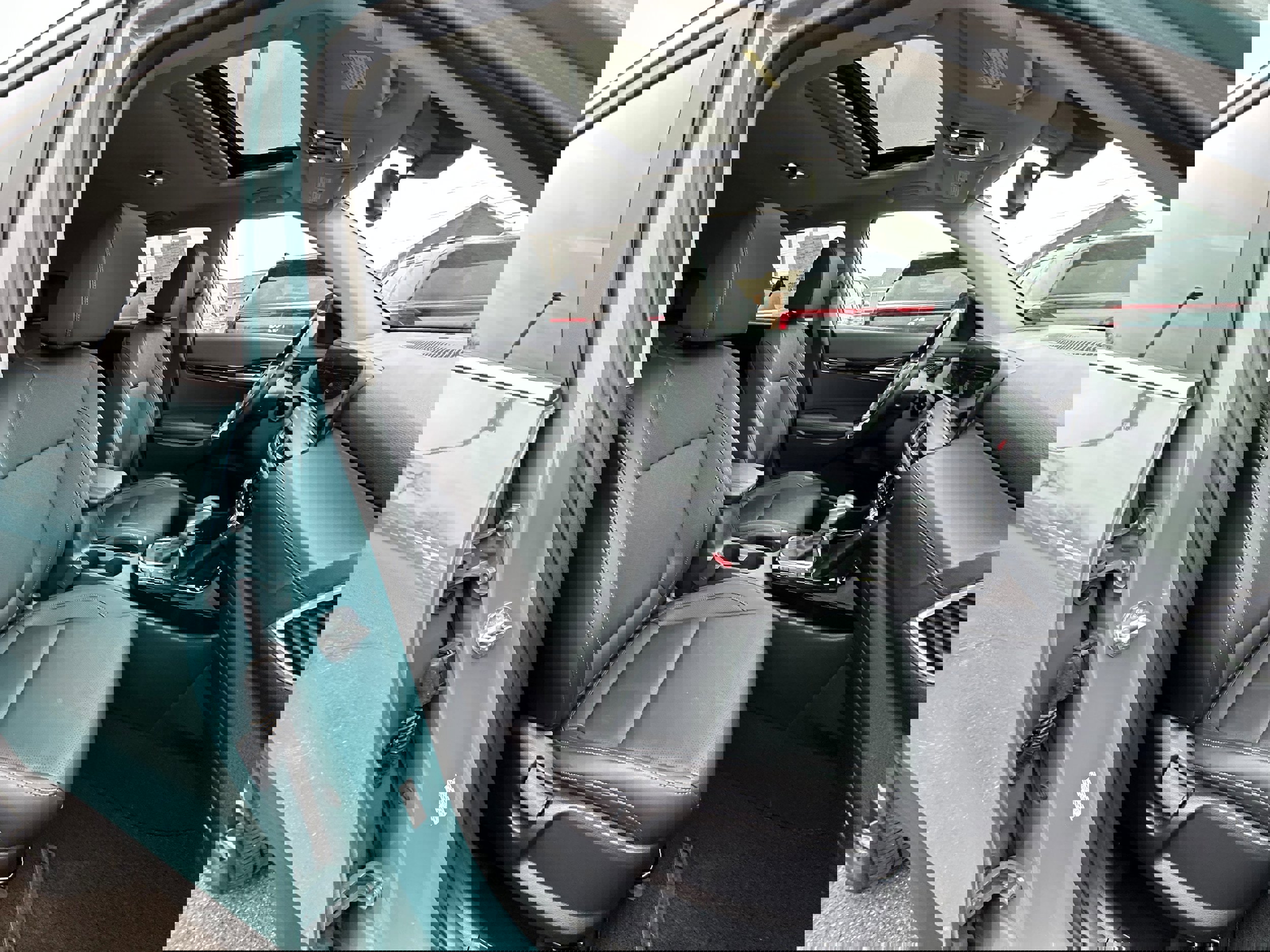 Used 2024 Kia Seltos EX image 18