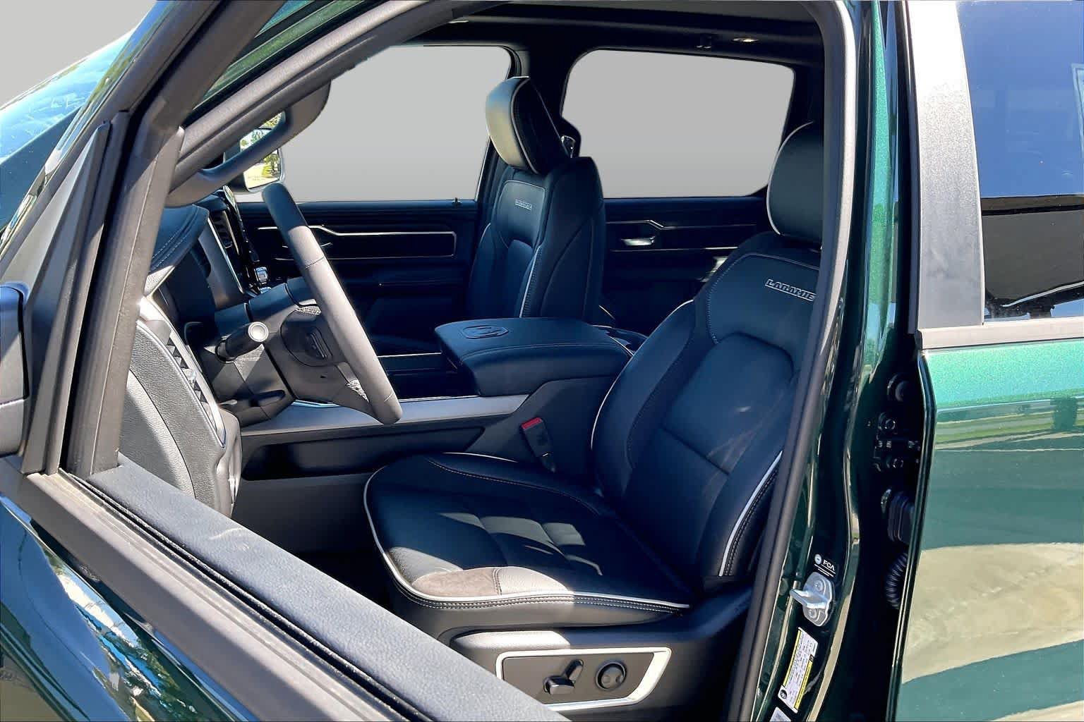 New 2027 RAM 1500 Laramie AWD/4WD image 9