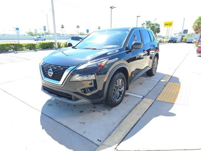 Used 2023 Nissan Rogue S image 8