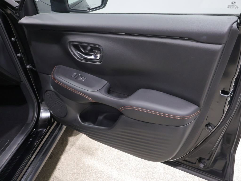 Used 2023 Honda HR-V Sport image 23