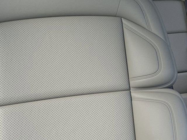 New 2025 Lincoln Navigator L Reserve image 16