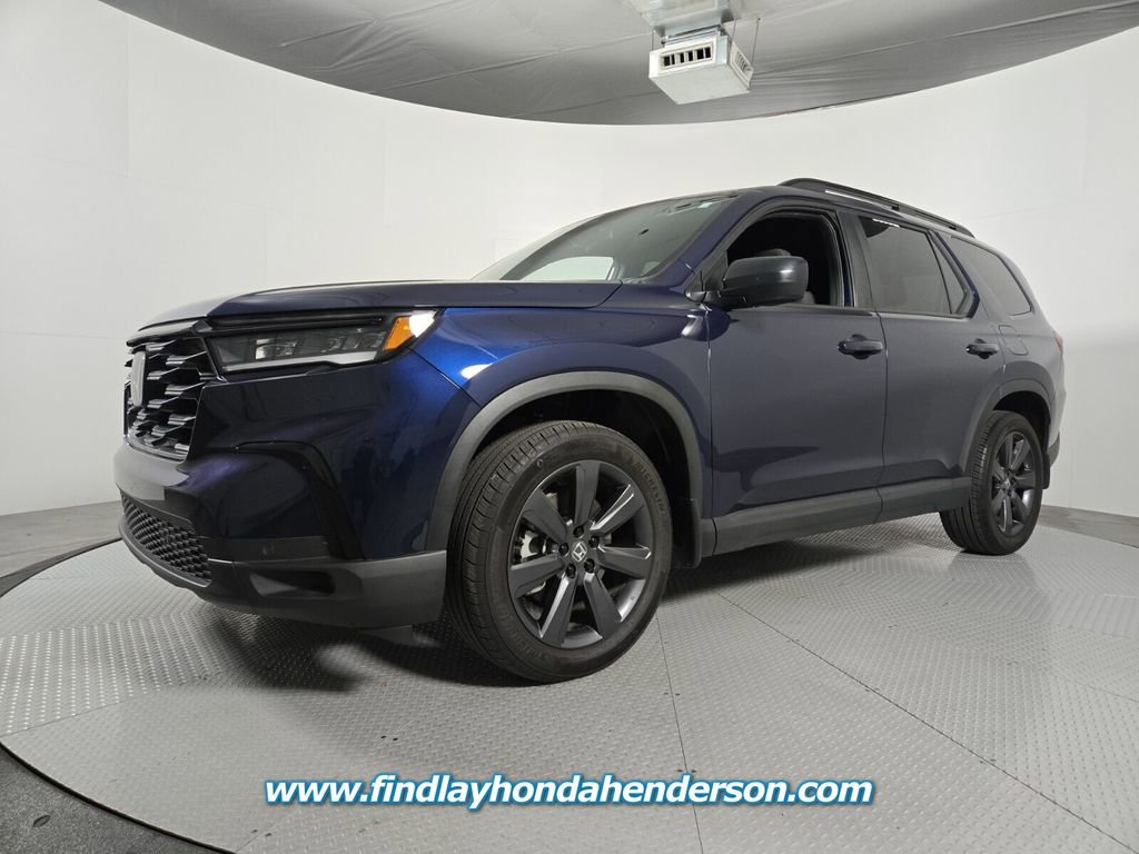 Certified 2025 Honda Pilot Sport image 2