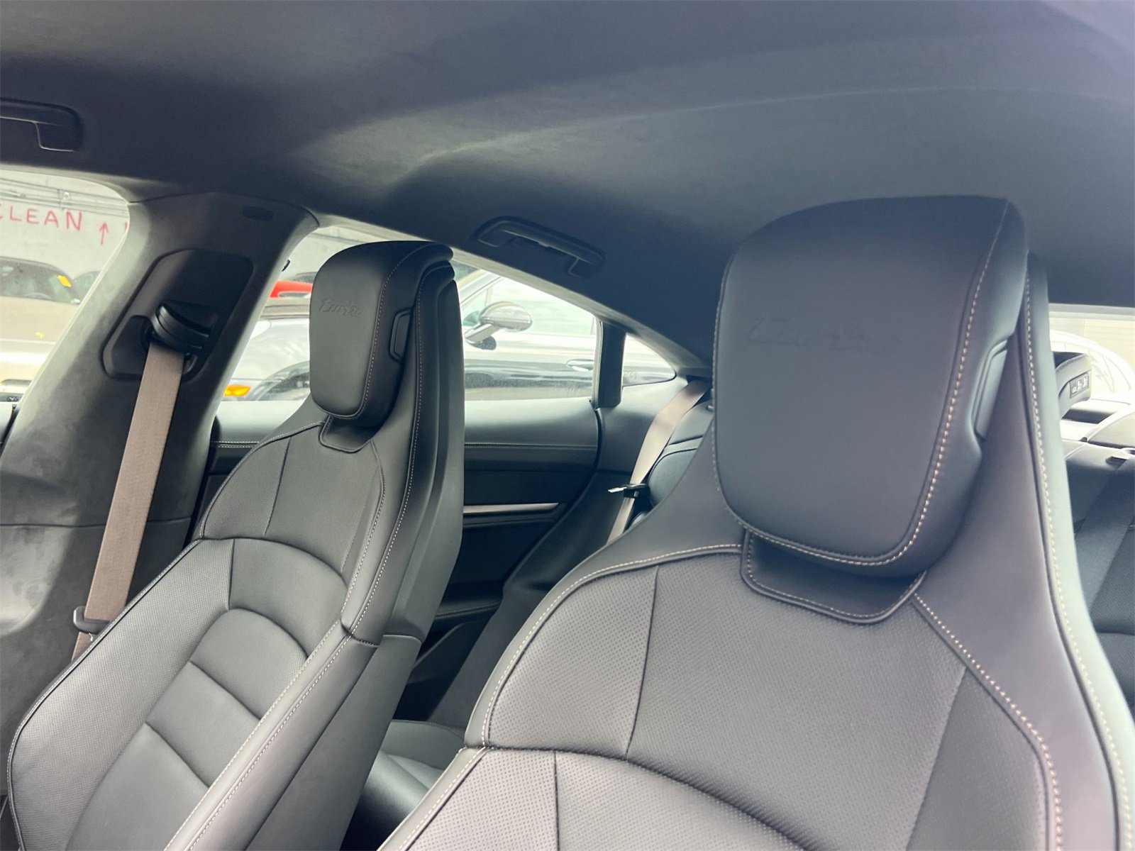 Used 2025 Porsche Taycan Turbo image 5