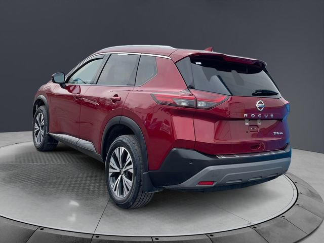 Used 2021 Nissan Rogue SV w/ Premium Package image 3