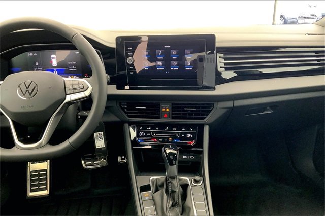 New 2026 Volkswagen Jetta Sport image 8