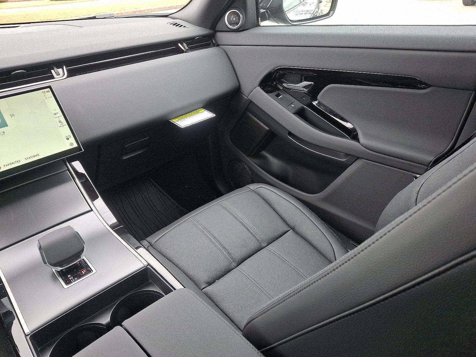 Certified 2026 Land Rover Range Rover Evoque S image 14