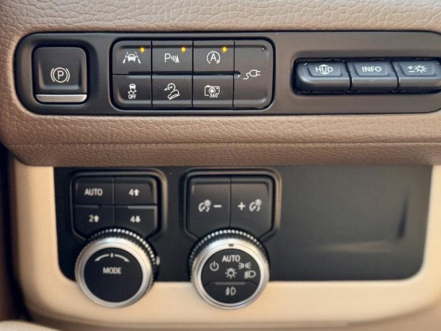 Used 2022 GMC Yukon Denali image 21