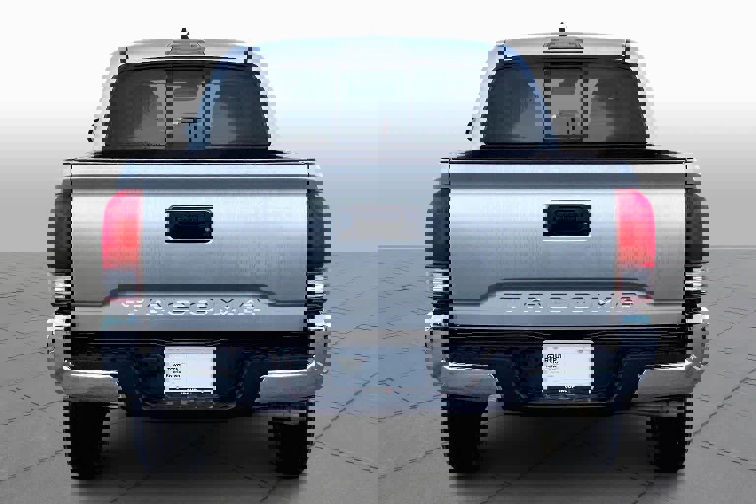 Used 2022 Toyota Tacoma SR5 image 5