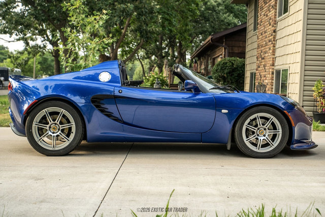 Used 2006 Lotus Elise RWD image 9
