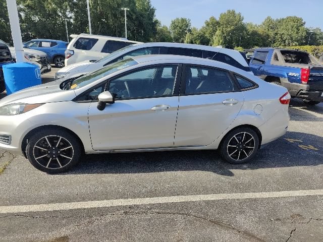 Used 2019 Ford Fiesta SE FWD image 8