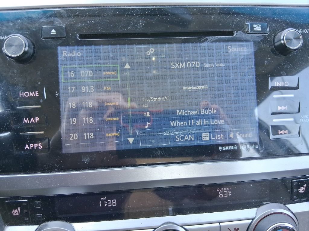 Used 2015 Subaru Legacy 2.5i Limited image 11