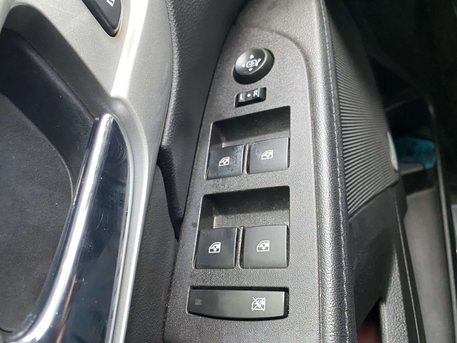 Used 2016 GMC Terrain Denali image 27