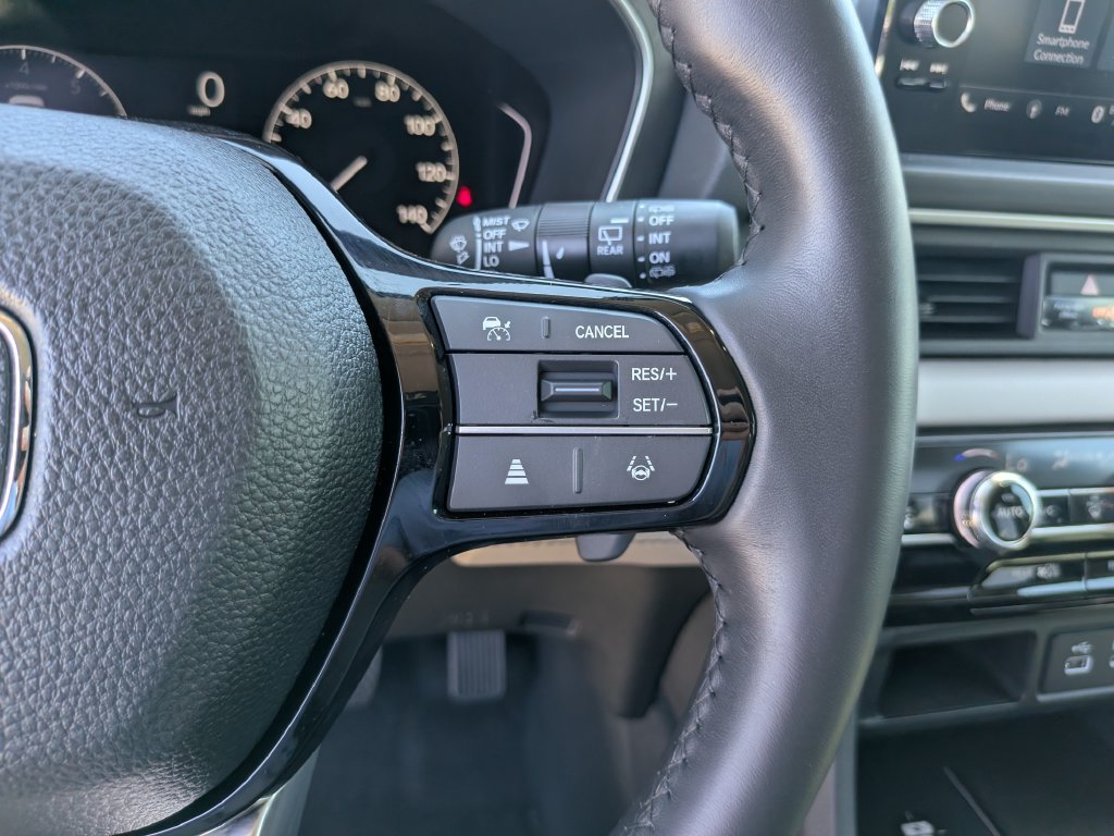 Used 2025 Honda Pilot EX-L image 32