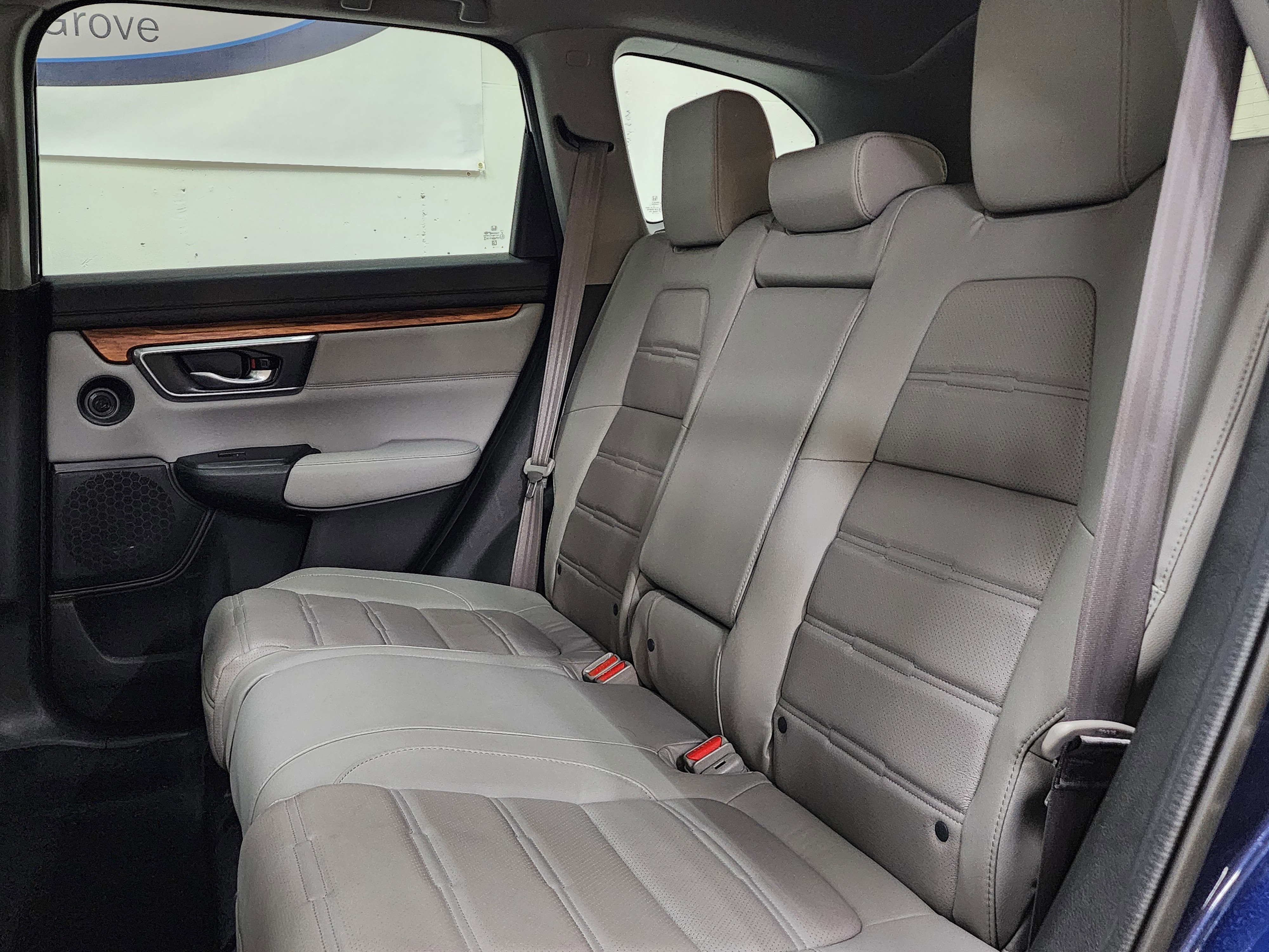 Used 2018 Honda CR-V Touring image 18