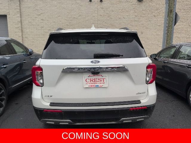 Used 2024 Ford Explorer XLT w/ Equipment Group 202A AWD/4WD image 5