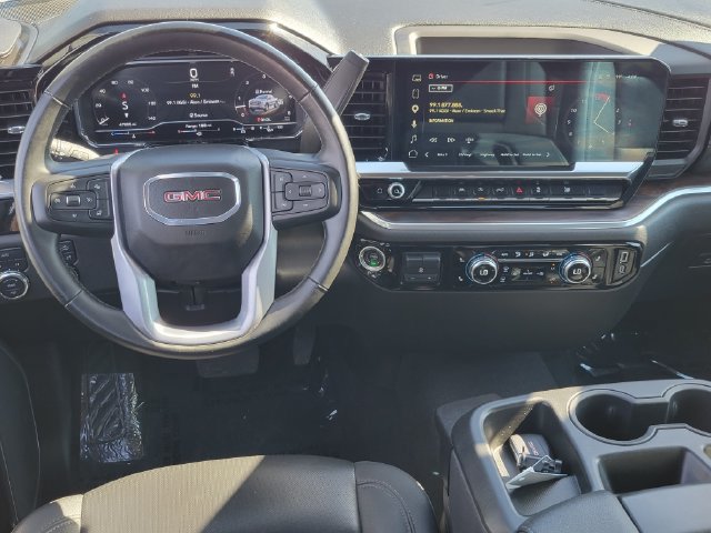 Used 2025 GMC Sierra 1500 SLT AWD/4WD image 6