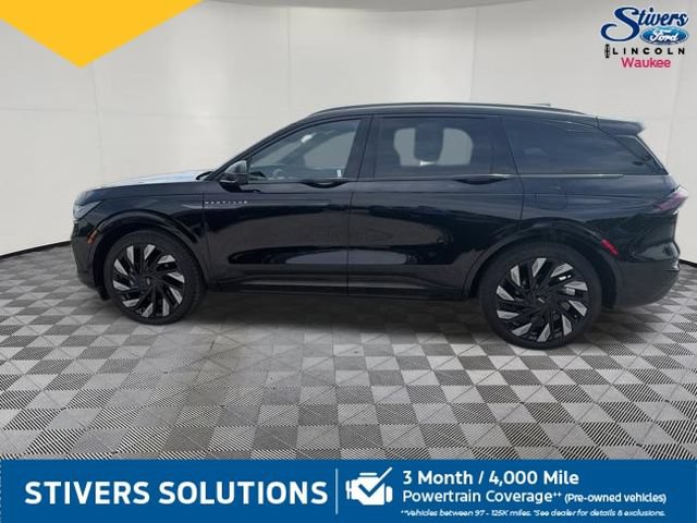 Certified 2024 Lincoln Nautilus Reserve w/ Jet Appearance Package (87T) AWD/4WD image 9