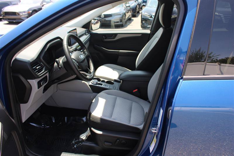 Used 2023 Ford Escape Active AWD/4WD image 9