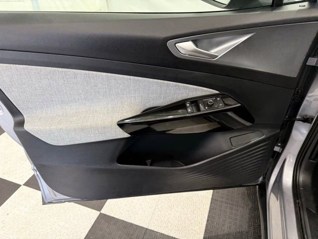 Used 2023 Volkswagen ID.4 Pro AWD/4WD image 13