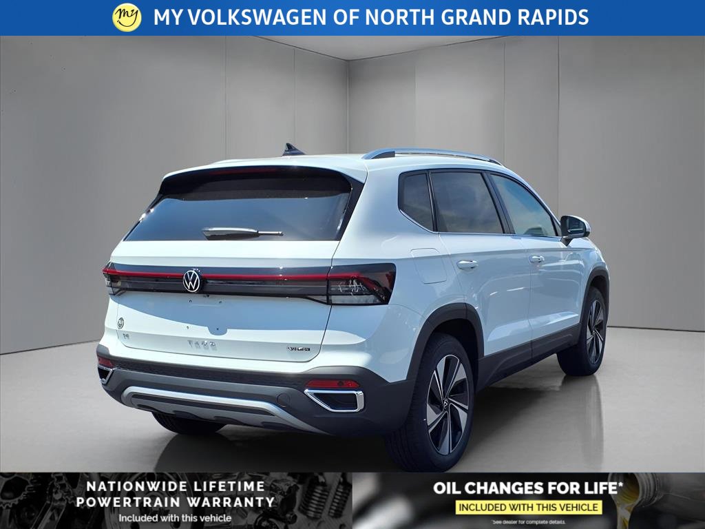 New 2025 Volkswagen Taos SE image 23