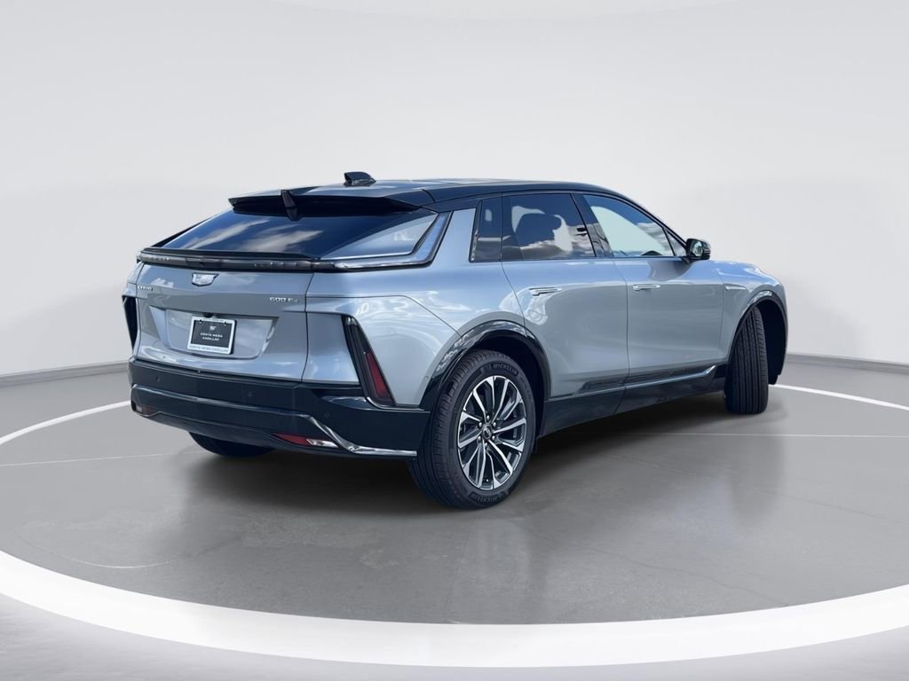 New 2025 Cadillac Lyriq Sport image 3