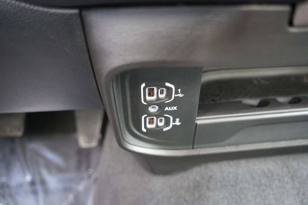 Used 2024 RAM 2500 Laramie w/ Safety Group image 29