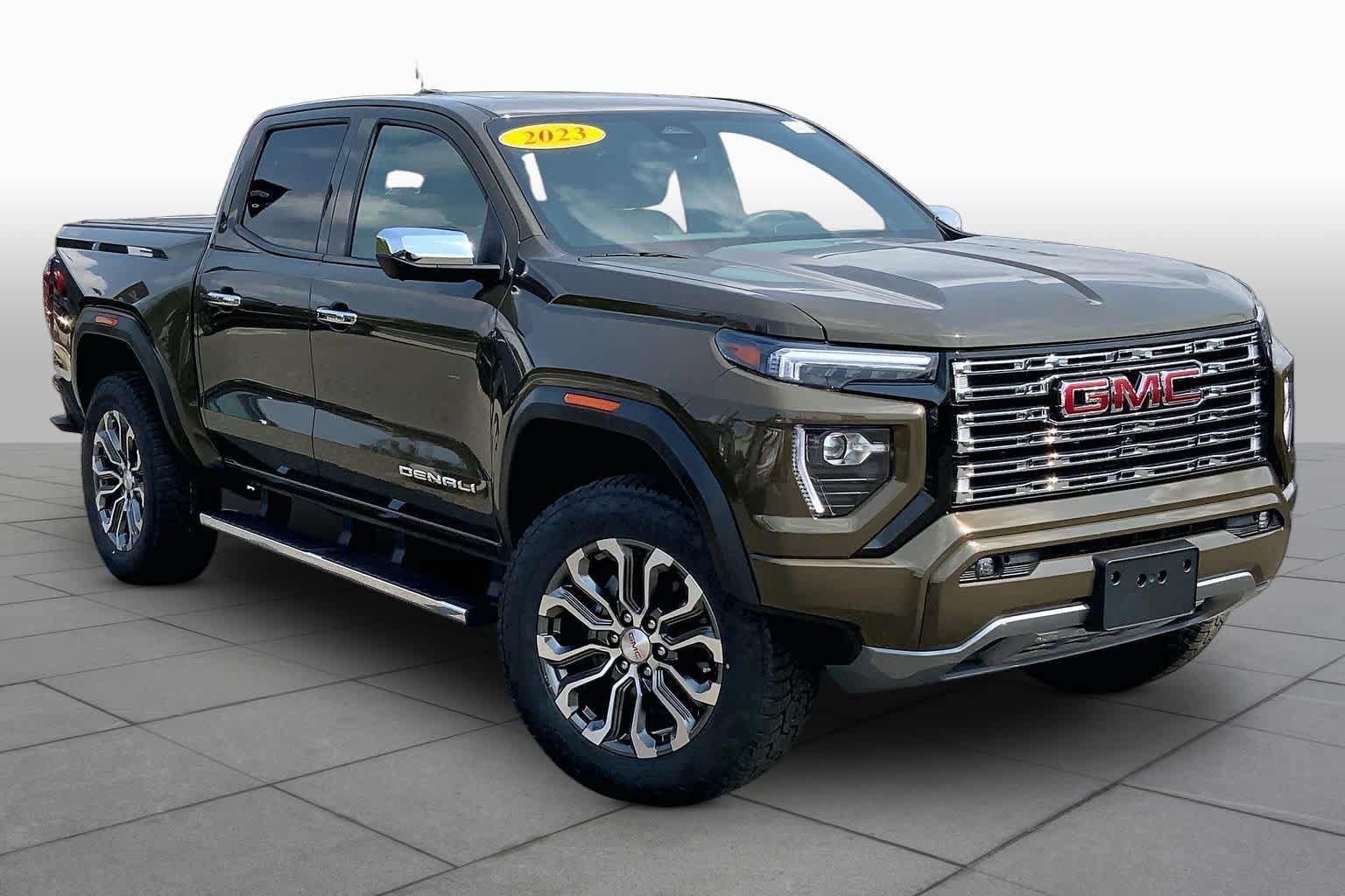 Certified 2023 GMC Canyon Denali AWD/4WD image 3