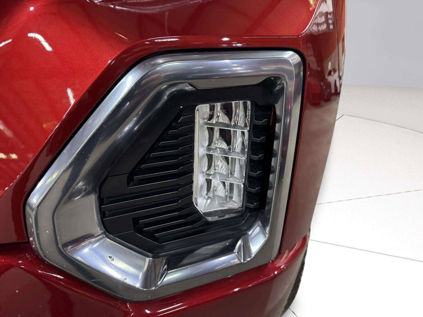 Used 2021 GMC Sierra 1500 AT4 w/ AT4 Premium Package AWD/4WD image 12