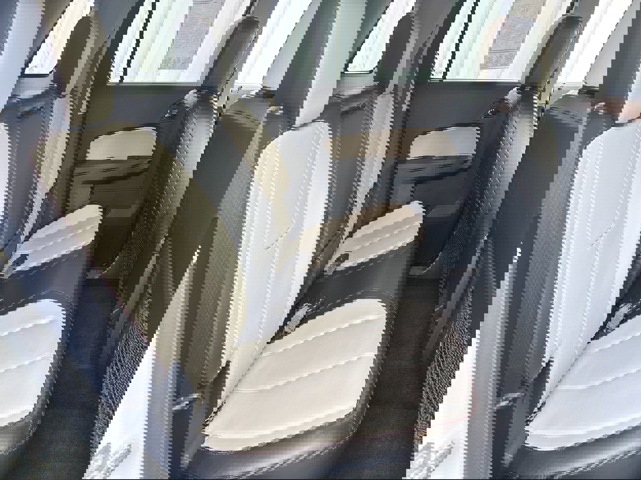 Used 2017 GMC Terrain SLT image 12