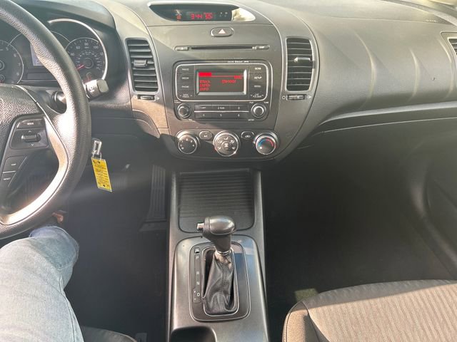 Used 2016 Kia Forte LX image 18